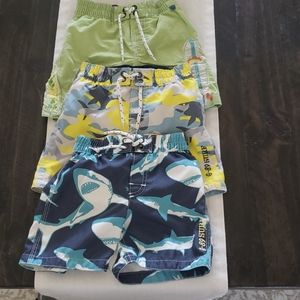 Baby Gap 3 pairs of boys swim trunks